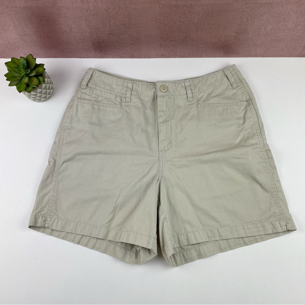 Essentials Style Solid Tan Khaki Shorts Casual Outdoor Summer Women Size 12